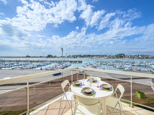 Etel Apartment | Étel - Duplex 3 Pièces avec Piscine - FR-1-479-176