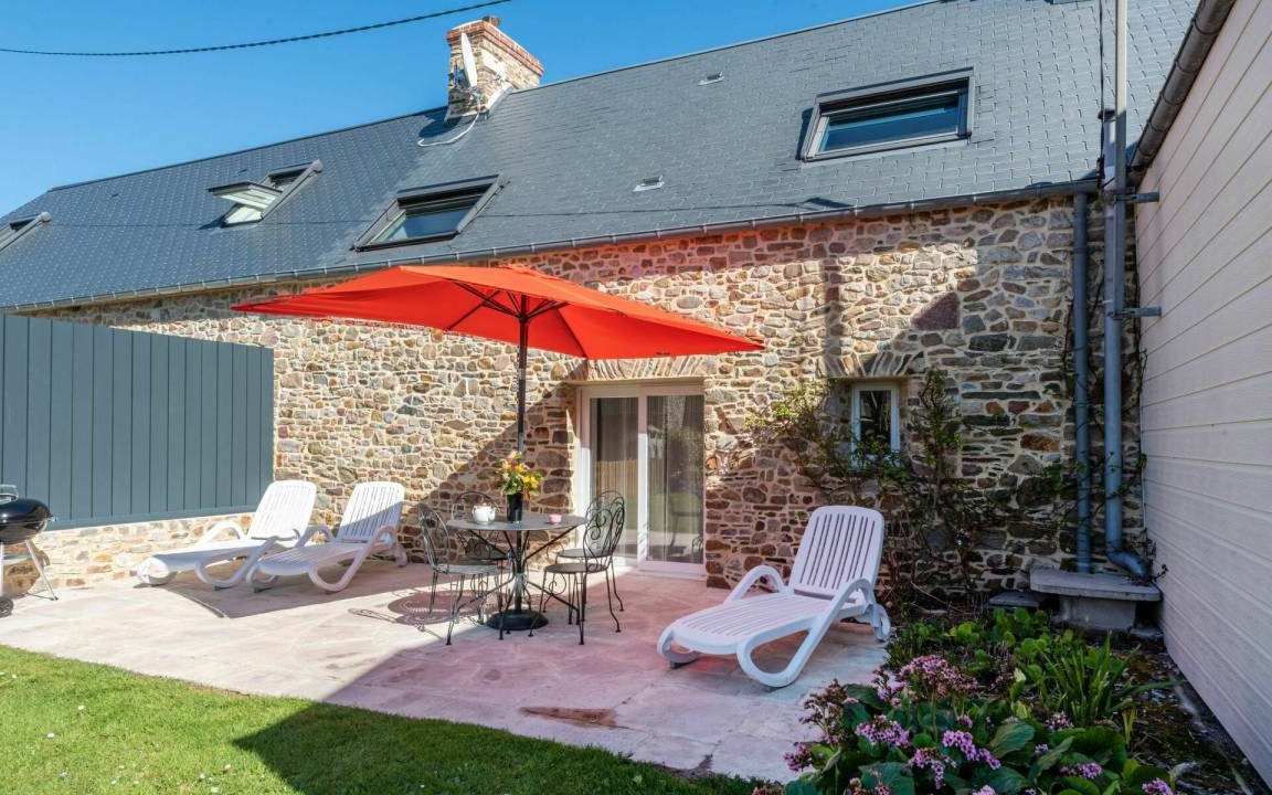 Creances Villa | 130 m² Villa ∙ 3 bedrooms ∙ 6 guests