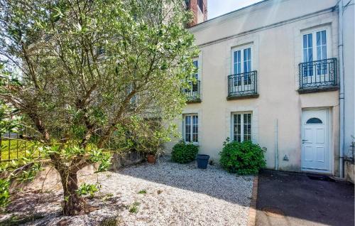 Paimboeuf House | 4 Bedroom Amazing Home In Paimboeuf