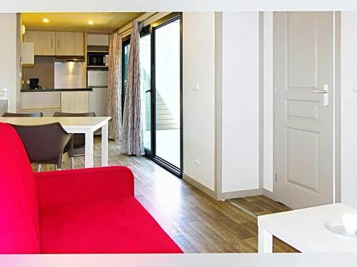 Malansac House | 6 guest Cottage with Pool & Terrace