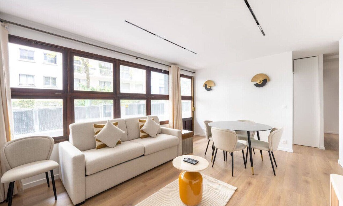 20th Arrondissement Apartment | 6 pers #2 Chambres #2 SDB #Père Lachaise #Paris 20