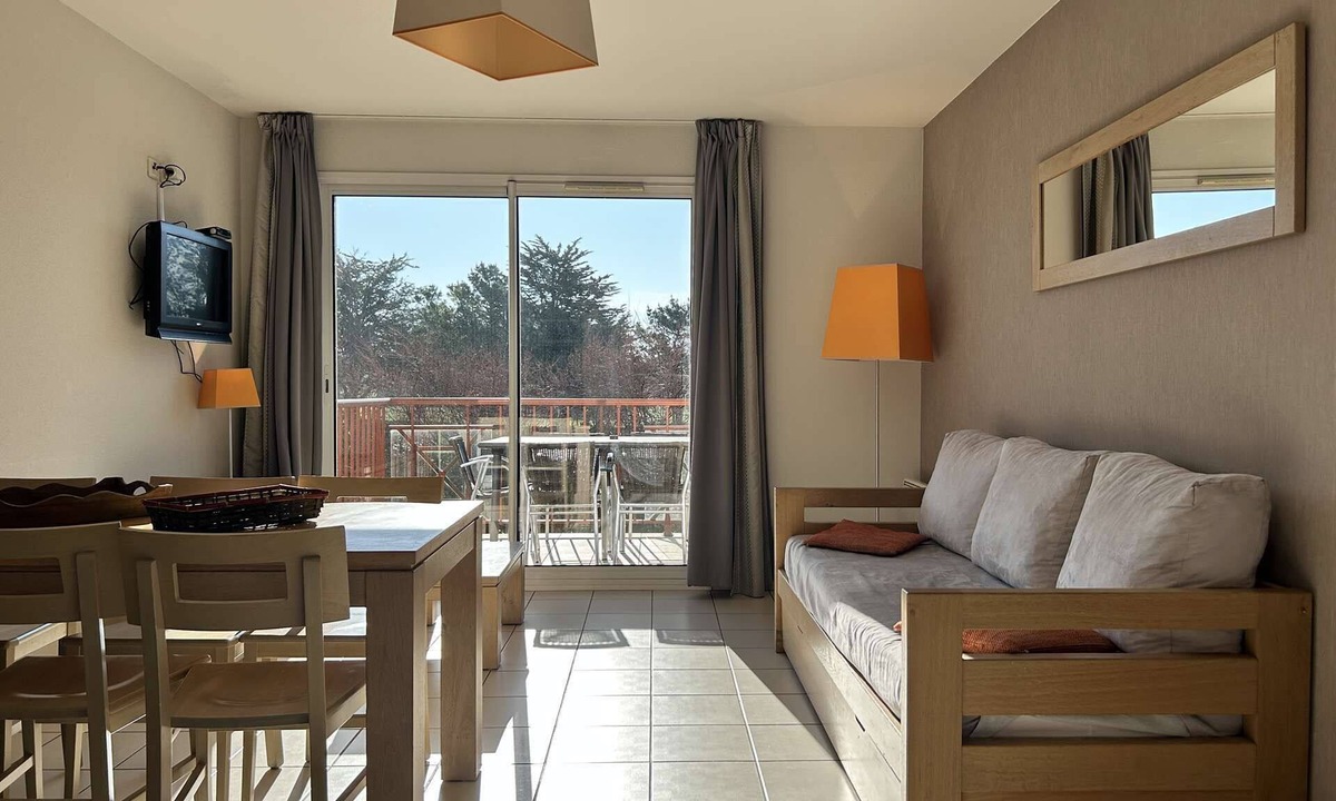 Sables-d'Or-les-Pins Apartment | 6-person duplex with pool collective and golf view in Fréhel | Ref 100