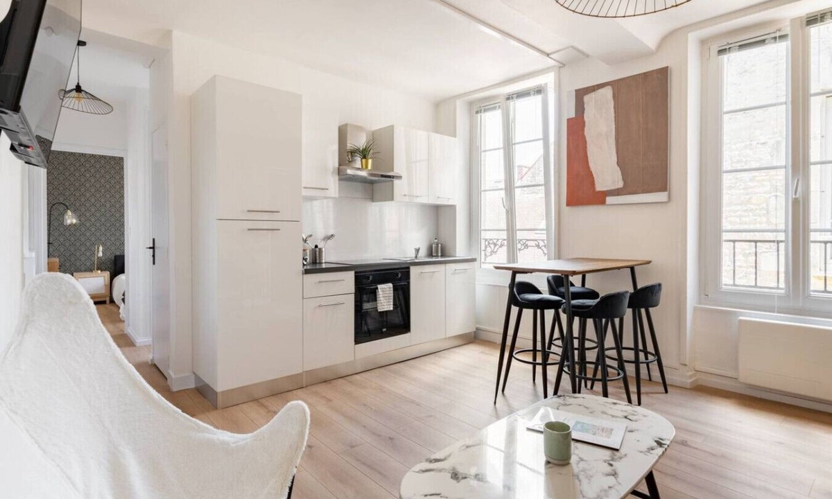 Hastings Apartment | A modern and welcoming historic neighborhood