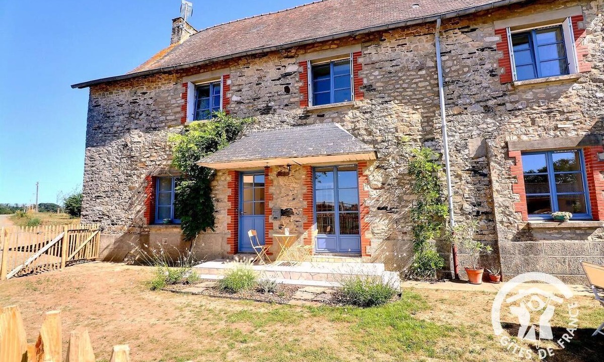 Sainte-Colombe House | A Stay in the Countryside - SAINTE COLOMBE