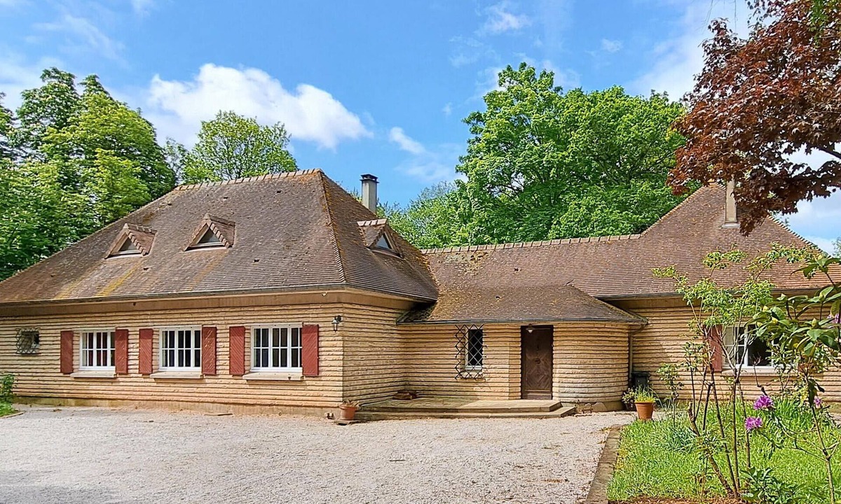 Colombieres House | Amazing home in Colombieres with WiFi