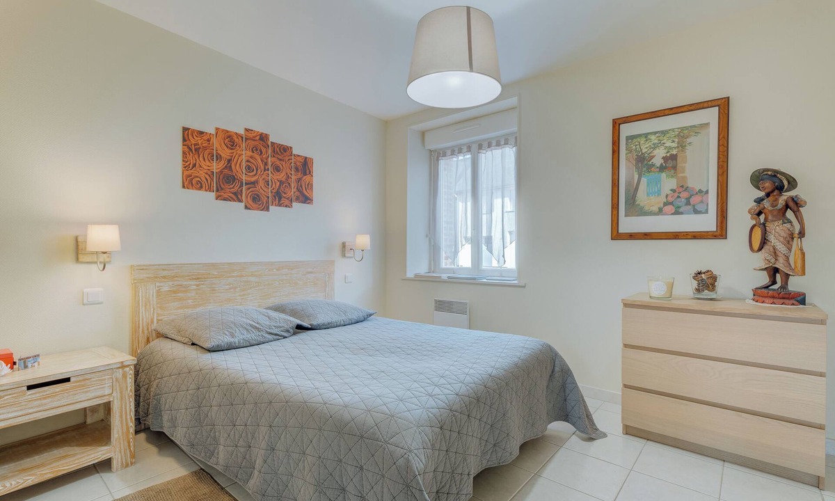 Saint-Benoit-des-Ondes Apartment | Apartment 'Grain De Vanille' with Private Terrace and Wi-Fi