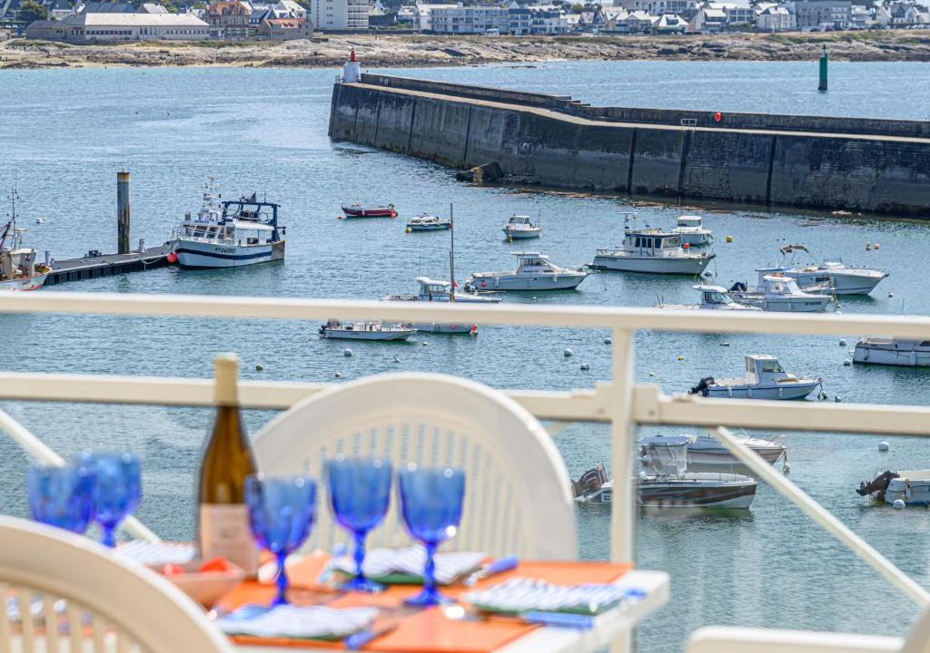 Quiberon Apartment | Apartment Résidence Villa Des Iles by Interhome