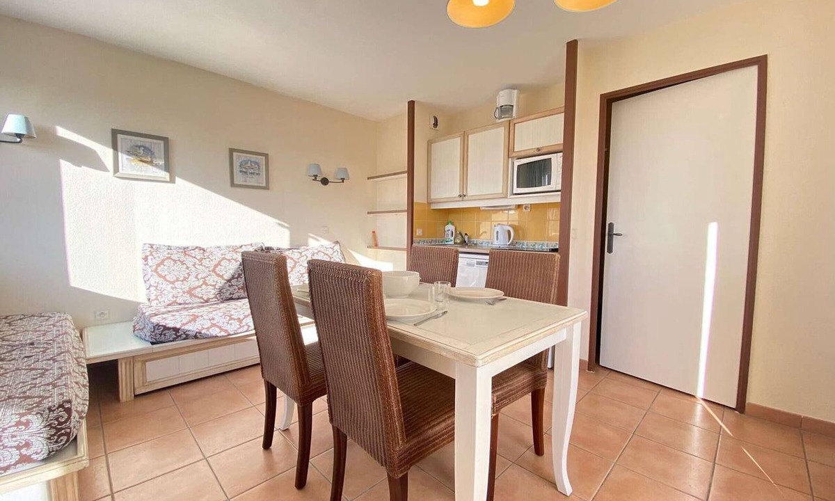 La Baule-Escoublac Apartment | Apartment with balcony - 3 guests in La Baule