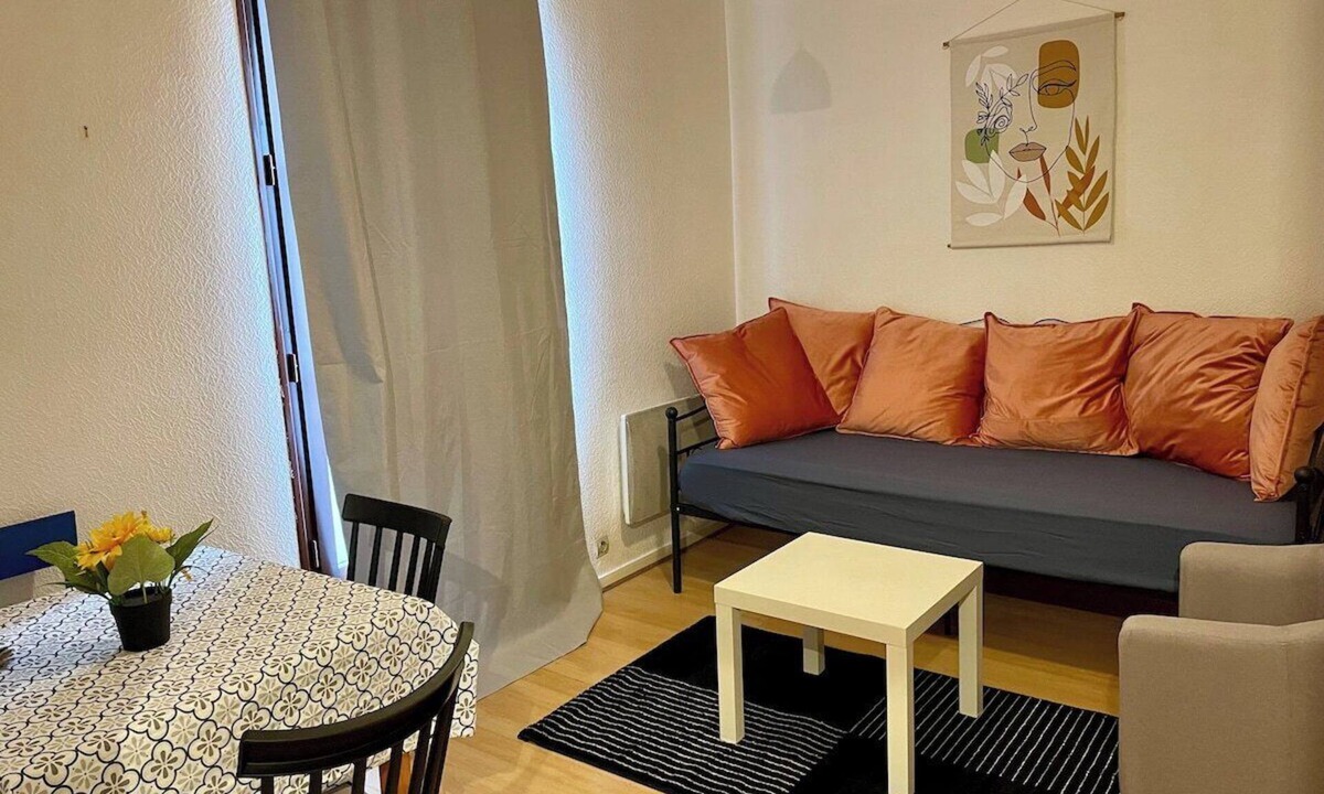 Nord - Gare Apartment | Appart T2 Cozy City Center