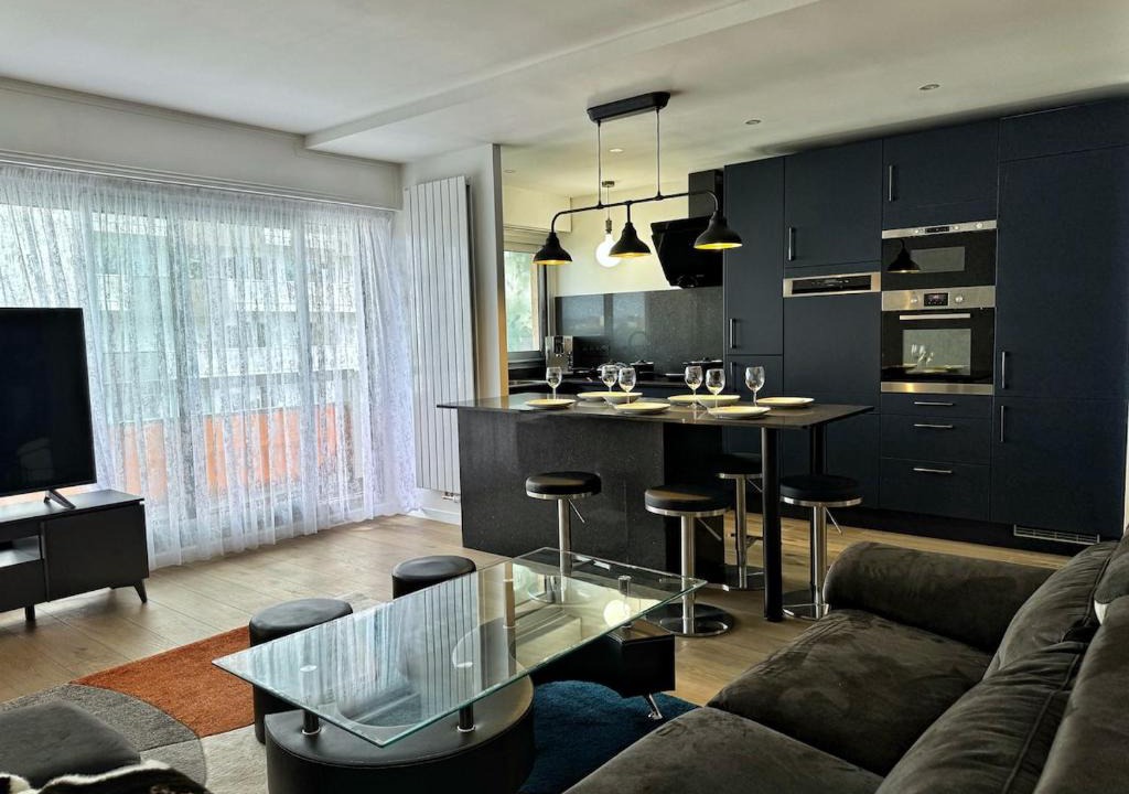 Clichy Apartment | appartement spacieux