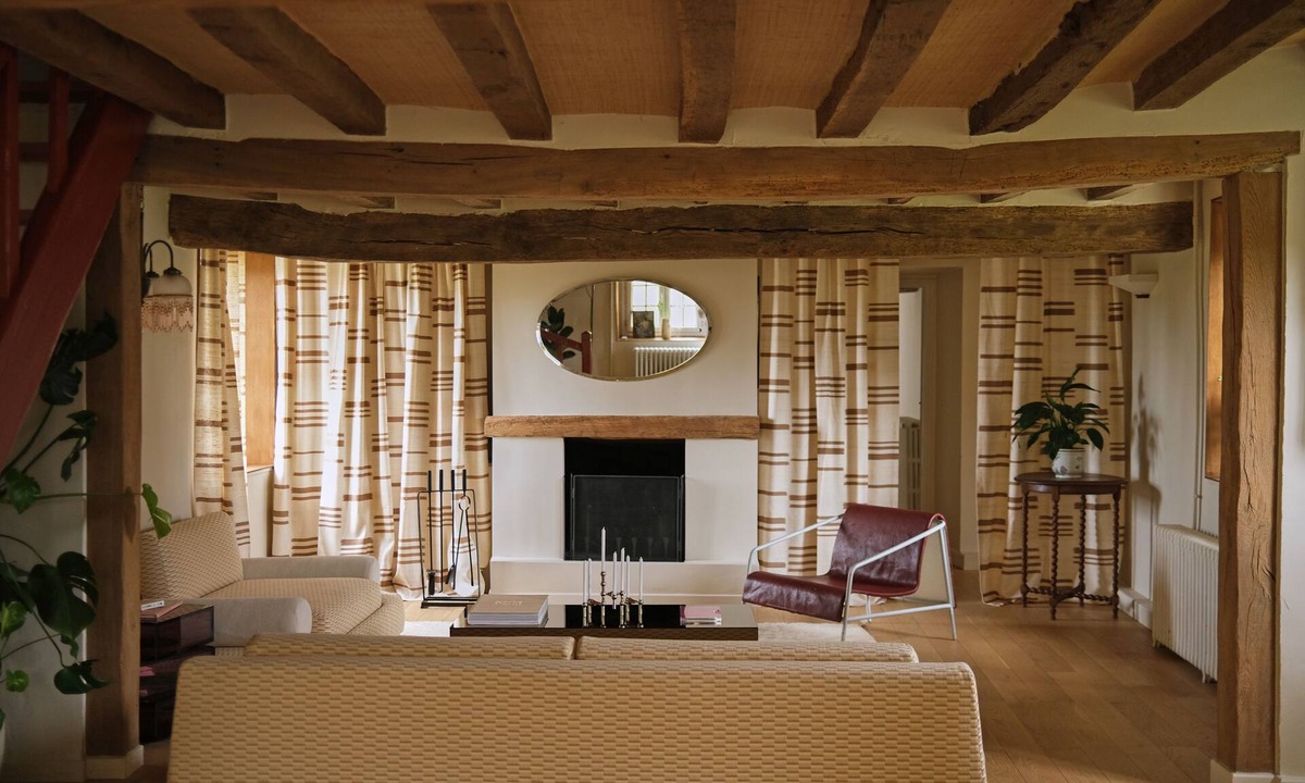 Boutigny-Prouais House | Architect-designed house 1h from Paris for 10 people