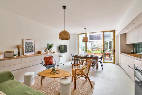 Cognac House | Architectural #Jardin #11pers