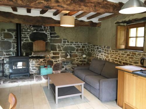 Hudimesnil House | Au Verger Fleuri