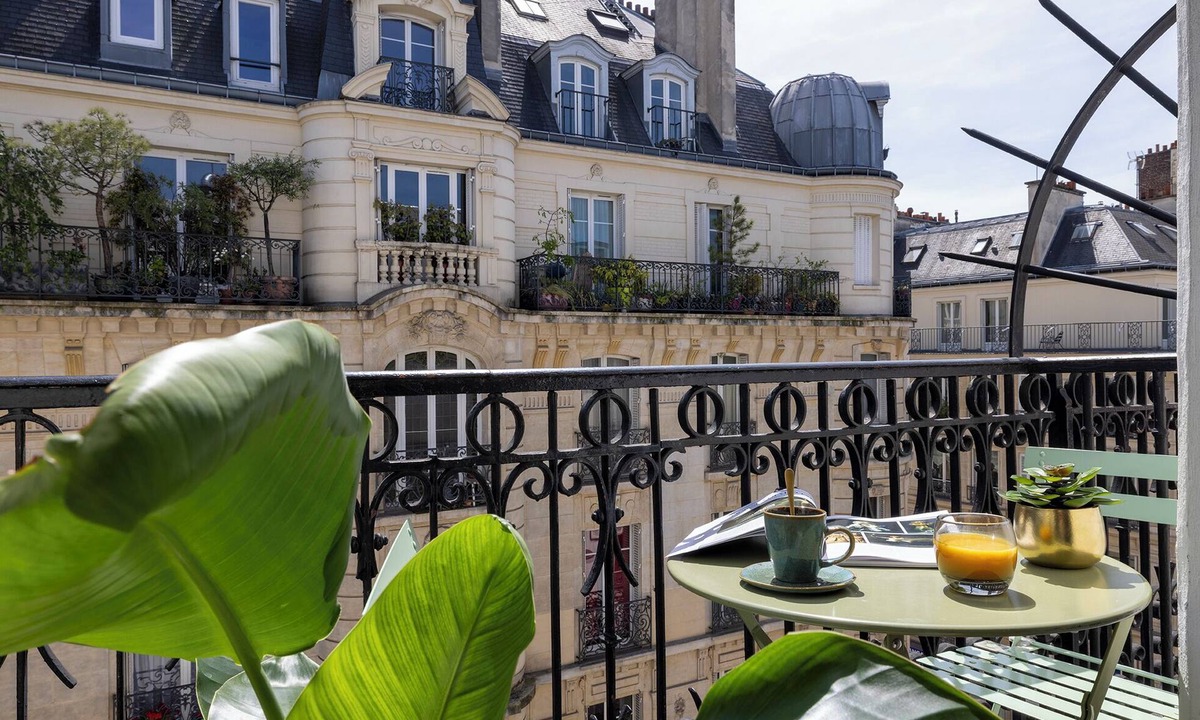 Saint-Vincent-de-Paul Hotel | Avalon Cosy Hotel Paris Gare du Nord
