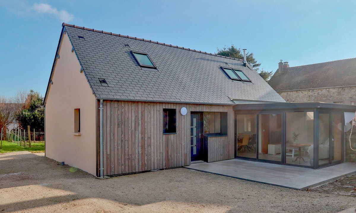 La Hague House | Awesome home in Flottemanville-hague with WiFi