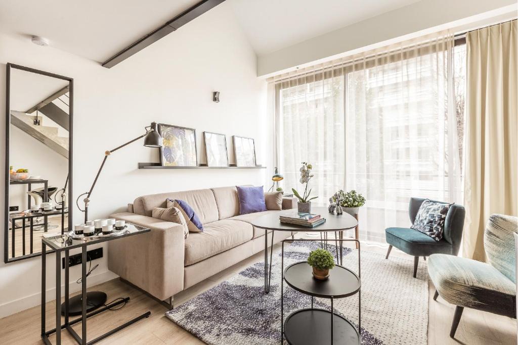 15th Arrondissement Apartment | B2 Loft Duplex 175Blo-Paris Convention