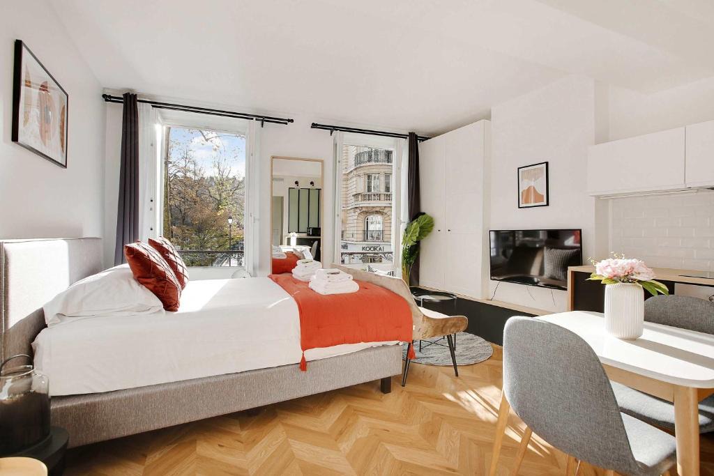 Quartier Sainte-Marguerite Apartment | Bastille - Elegant Studio 2 persons