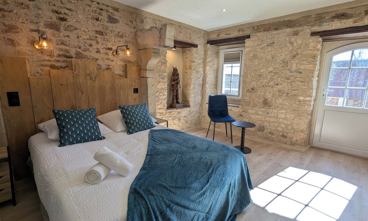 Magneville House | Bazire Guesthouse - 15th-Century Farmhouse