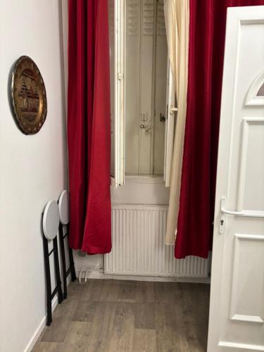 Clichy Apartment | Bien venu studio A