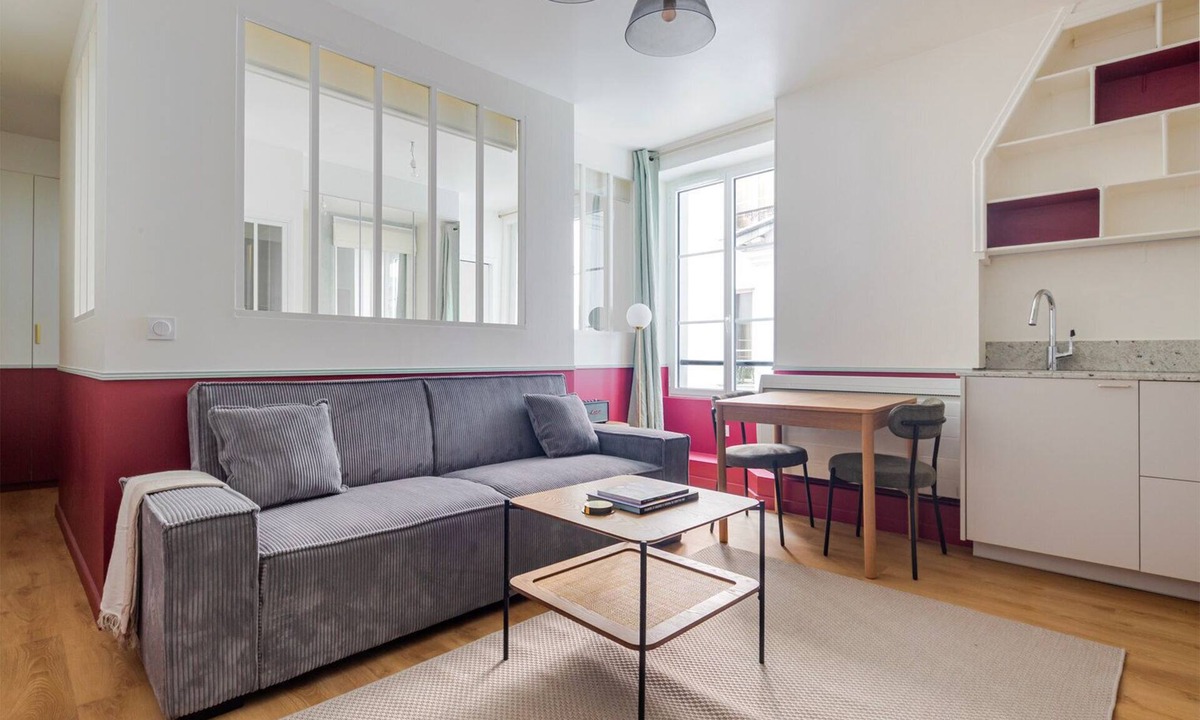 Faubourg Saint-Germain Apartment | Blueground | Gros-Caillou, view, nr Eiffel Tower
