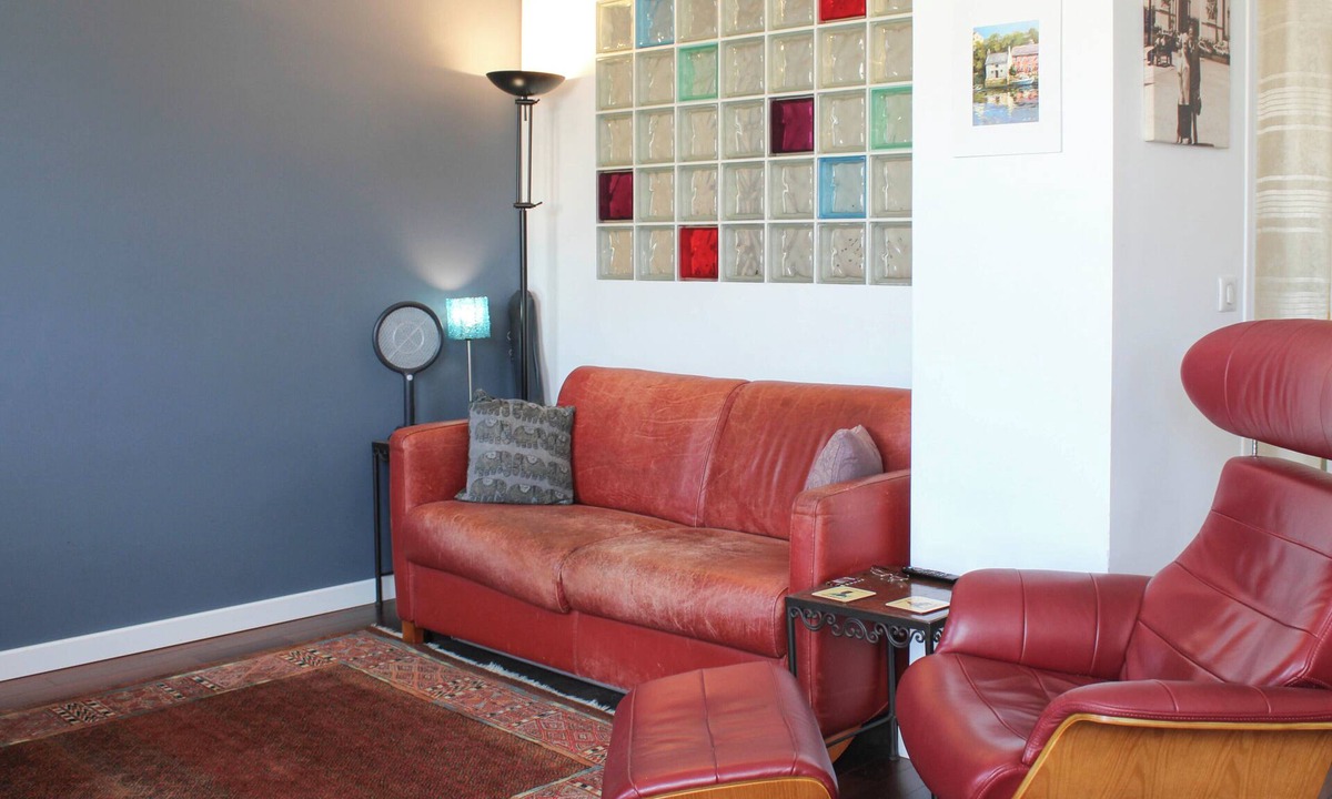 Clichy Apartment | Bright apartment with balcony - 6 people