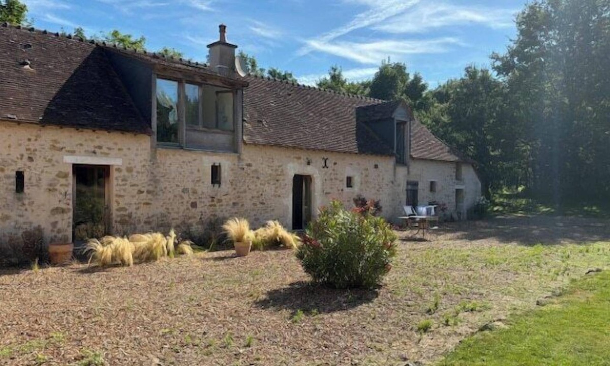 Ferce-sur-Sarthe House | Bulle de calme bucolique – jardin & piscine privée