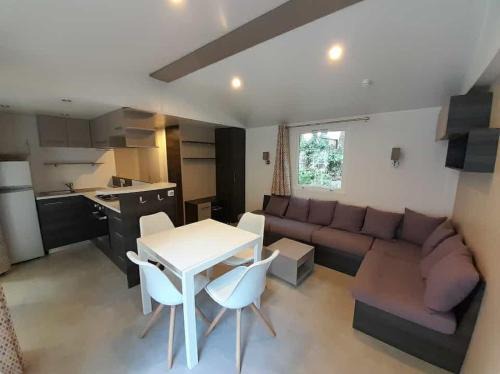 Saint-Brevin-les-Pins Resort | Bungalow 300 m de la plage camping les pierres couchées