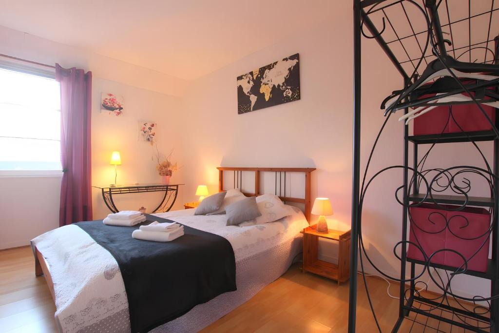 Honfleur Apartment | Côte fleurie -Le Cottage D'honfleur