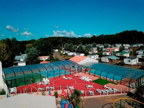 Saint-Christophe-du-Ligneron Other | Camping 4 étoiles - Piscine - ccbg0ef