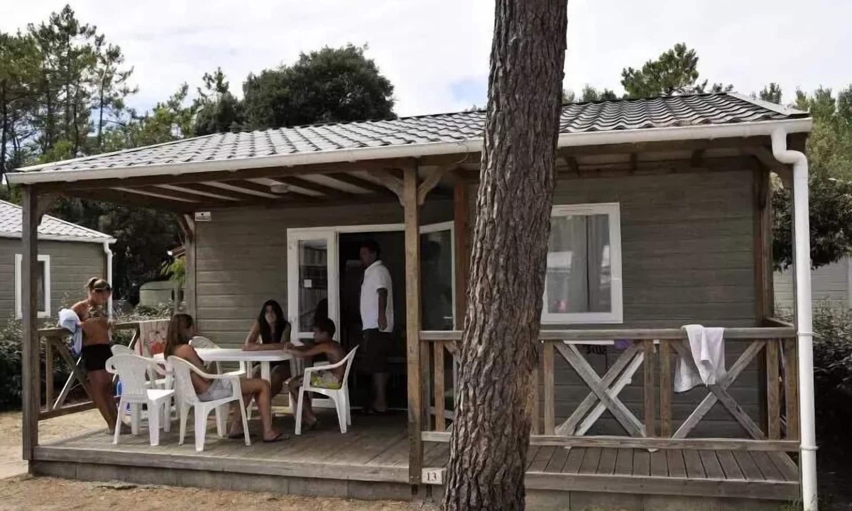 Saint-Jean-de-Monts Ski Chalet | Camping Le California * - CHALET CANNELLE 2 bedrooms - TV 5 persons