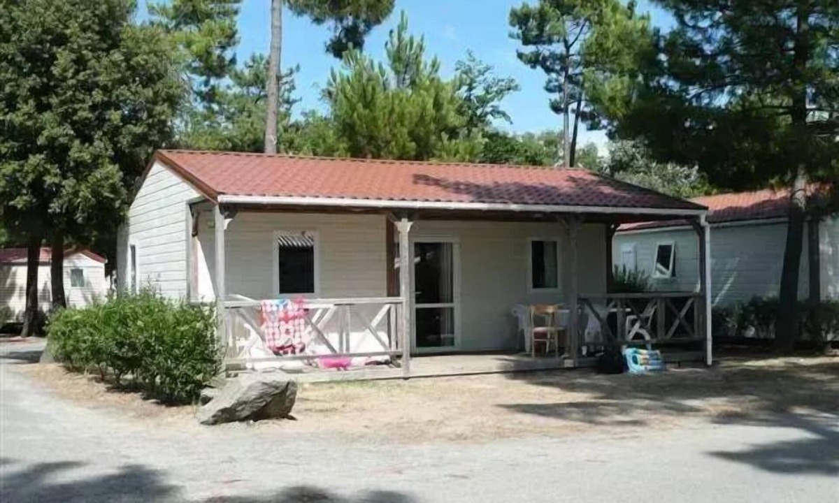 Saint-Jean-de-Monts Ski Chalet | Camping Le California * - Chalet Vanille 4 Rooms 7 People