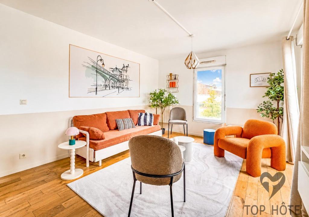 Saint-Denis Apartment | CAOPEO - Top Hôte Paris - 8 personnes Balcon Parking