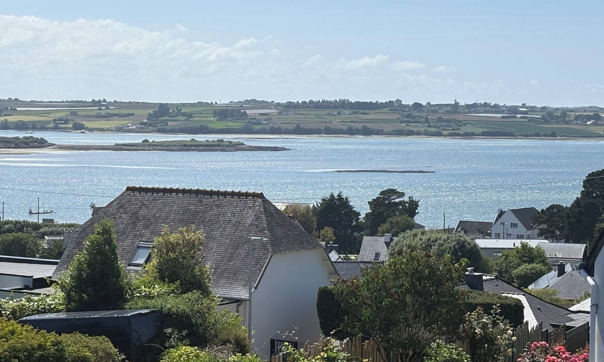 Carantec House | Celestial sea, house with an unobstructed view, overlooking the sea.