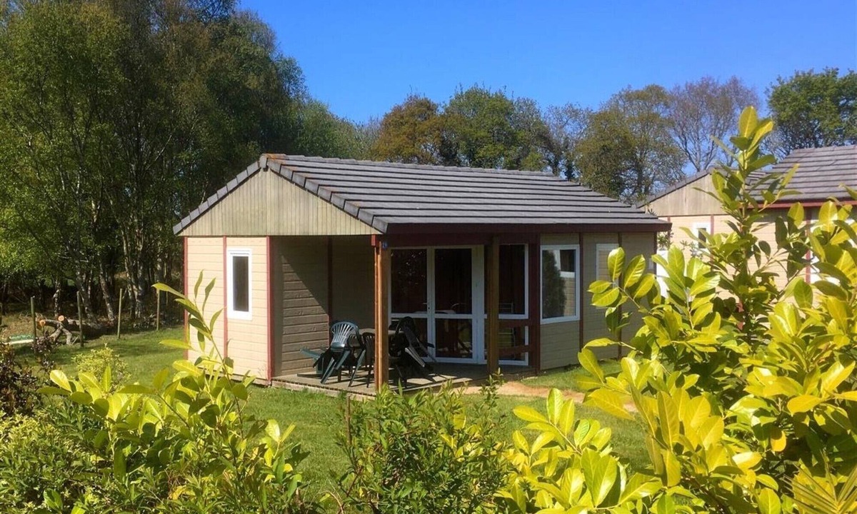 Pleumeur-Bodou Apartment | Chalet 4 - Stereden Holiday Village - with Private Terrace and Shared Garden