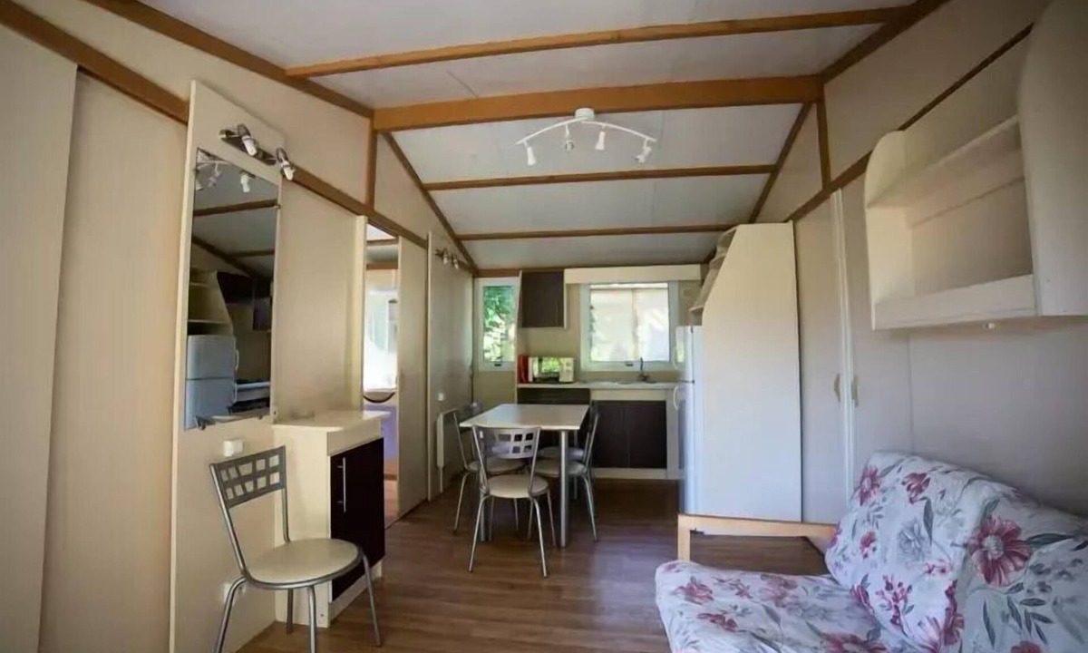 Benodet Ski Chalet | Chalet COTTAGE - 40m² - 3 bedrooms - 6 pers max- covered terrace - sleeps 6