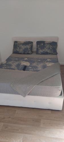 Saint-Denis House | Chamber metro ligne 13
