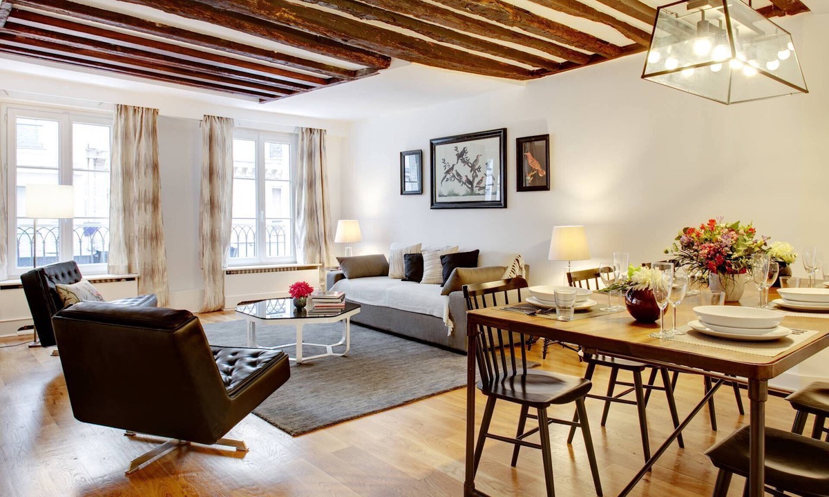 Saint-Germain-des-Pres Apartment | Charming 2-bedroom apartment in Saint Germain Des Pres