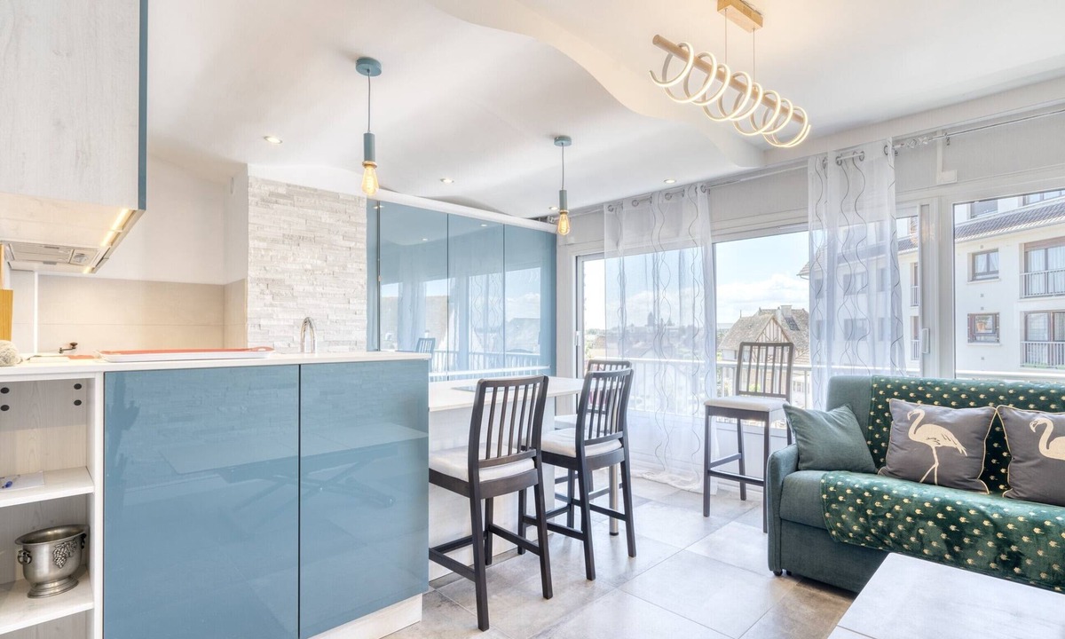 Ouistreham Apartment | Charming apartment, 5 minutes from the beach!