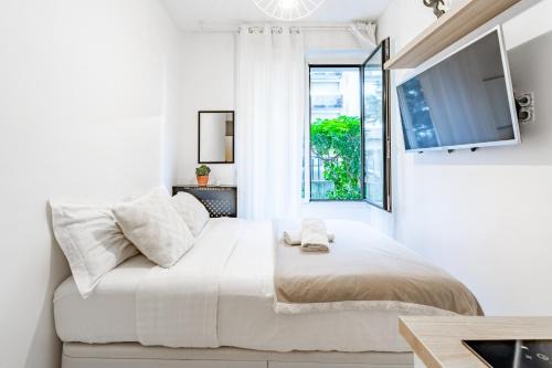 Porte-Dauphine Apartment | Charming & Cozy Apartment Near the Eiffel Tower