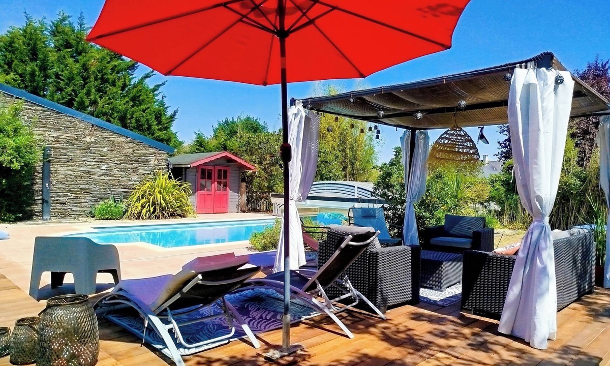 Saint-Jean-des-Mauvrets House | Charming Anjou house with shared pool