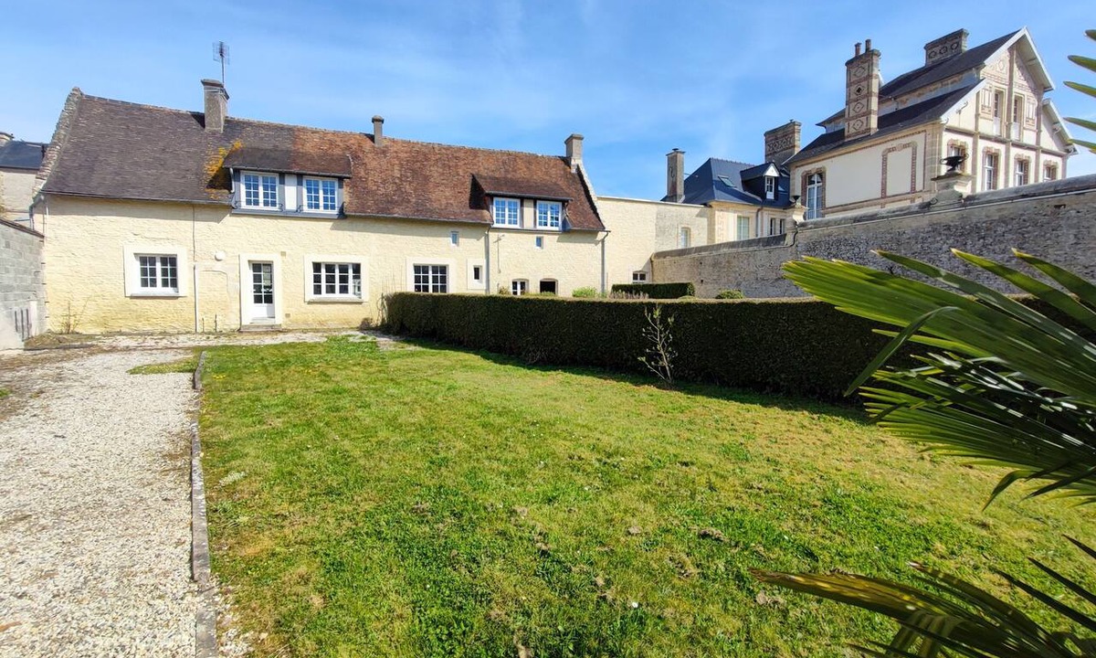 Hermanville-sur-Mer House | Charming house - 6 pers - Coeur de Bourg - Côte de Nacre