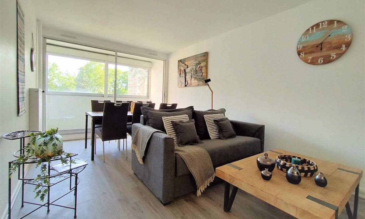 Colombes Apartment | Chic and comfortable apart near Paris