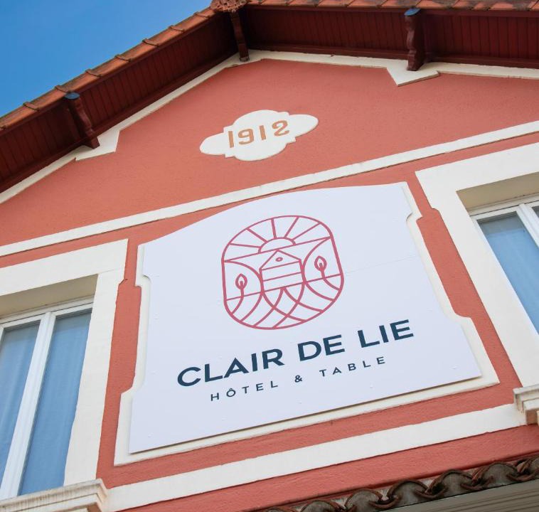 Vallet Hotel | Clair de Lie