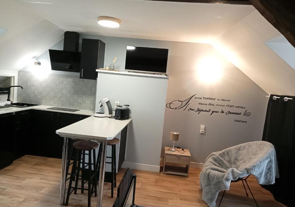 Courtils Apartment | Colibri Studio