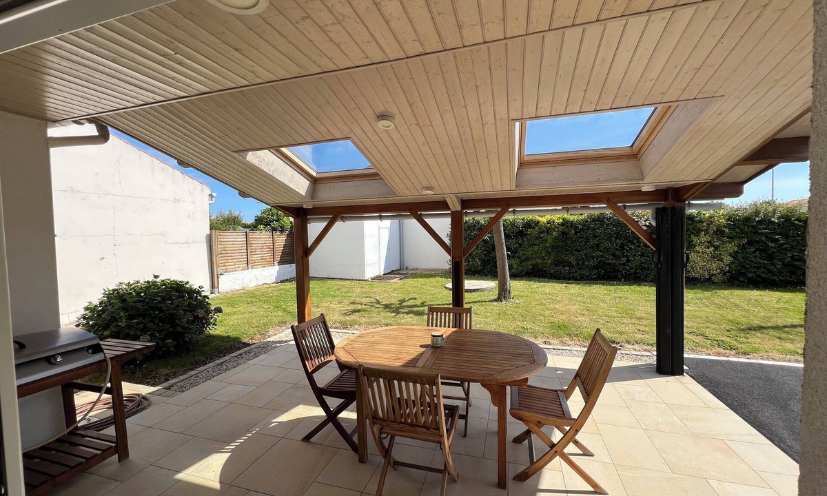 Saint-Hilaire-de-Riez House | Comfortable vacation home ideally located between beach and town center