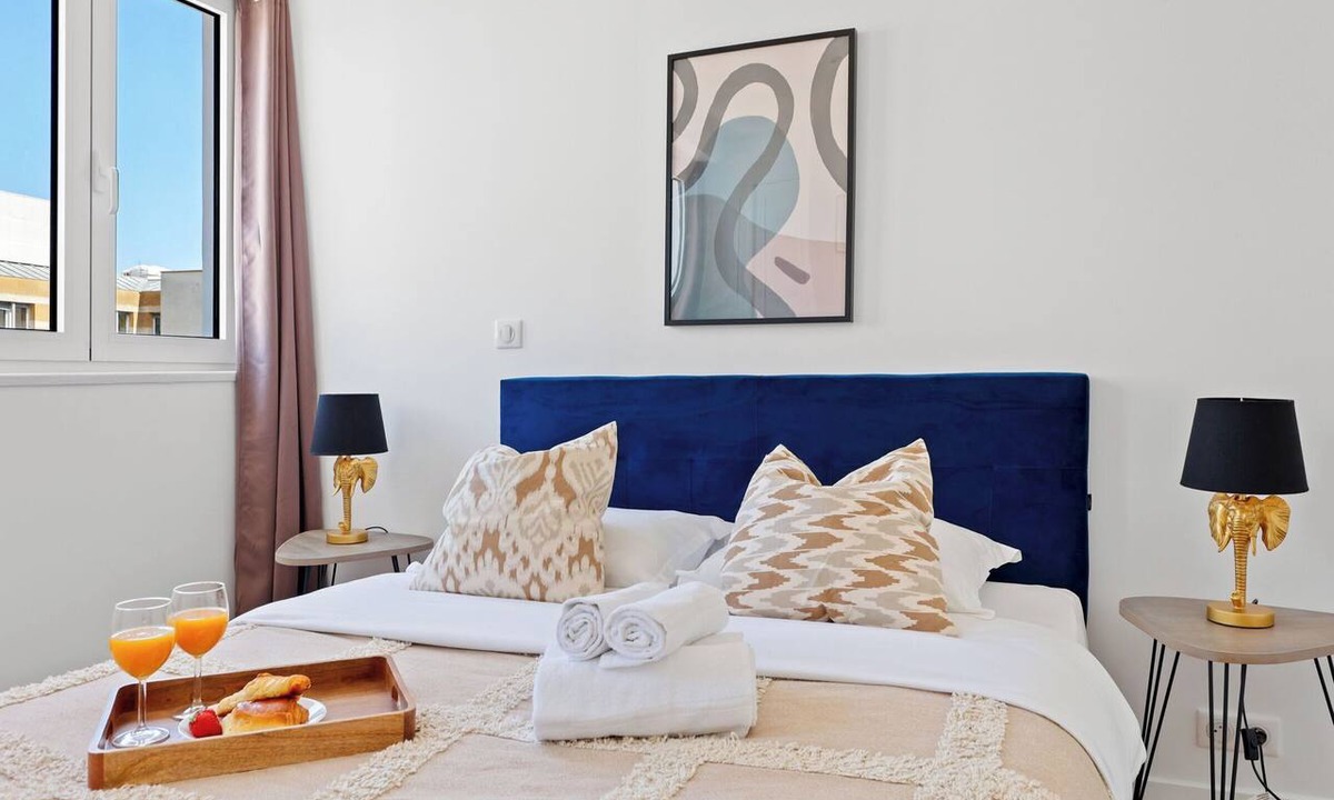 Arts-et-Metiers Apartment | Cosy 2BR - Le Marais & Place des Vosges - Sleeps 4