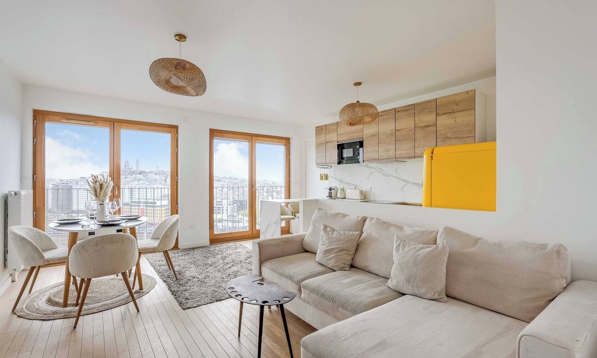 Quartier de la Goutte-d'Or Apartment | Cosy Flat - 1bdr/4p - View on the Sacre-coeur