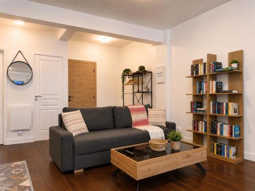 Sourdeval Apartment | Cosy Normandy - Bloom