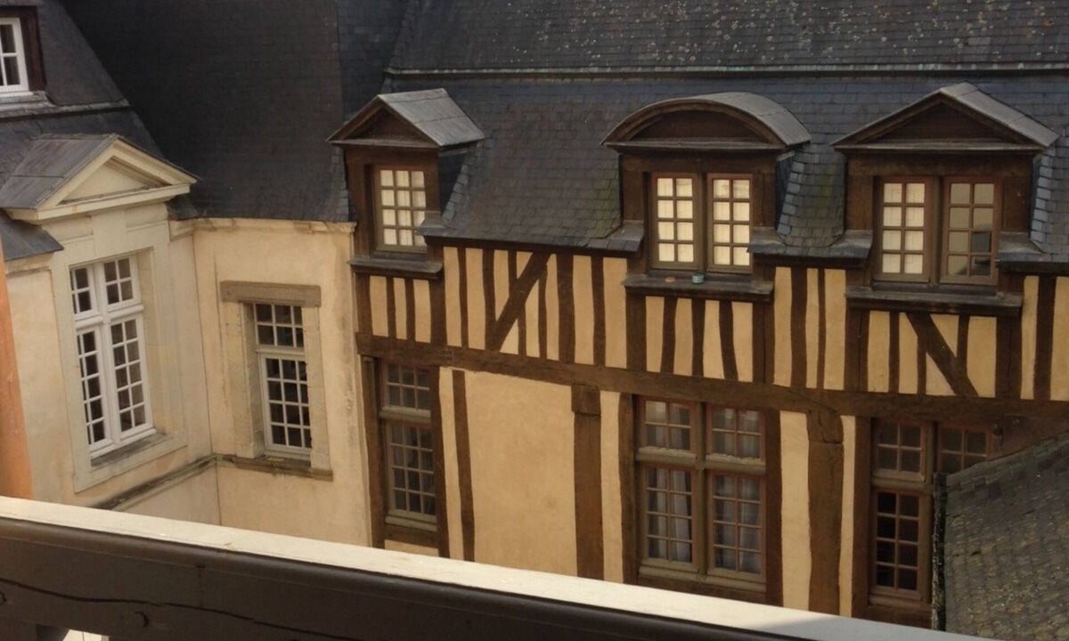 Centre Apartment | Cosy studio in the heart of historic Rennes