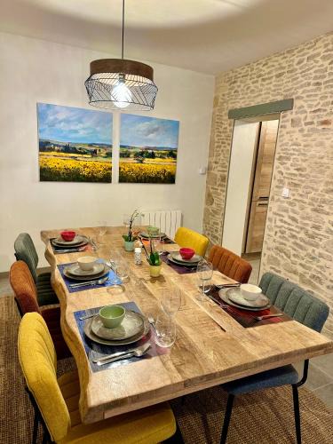 Grandcamp-Maisy House | Cosy village house with home cinema
